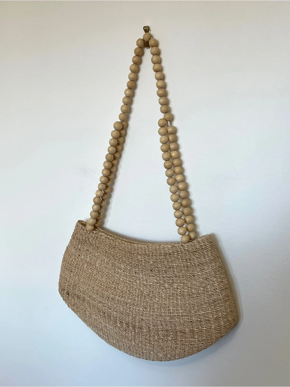 Aranaz woven bag beach holiday style Wood bead details - Picture 2 of 7